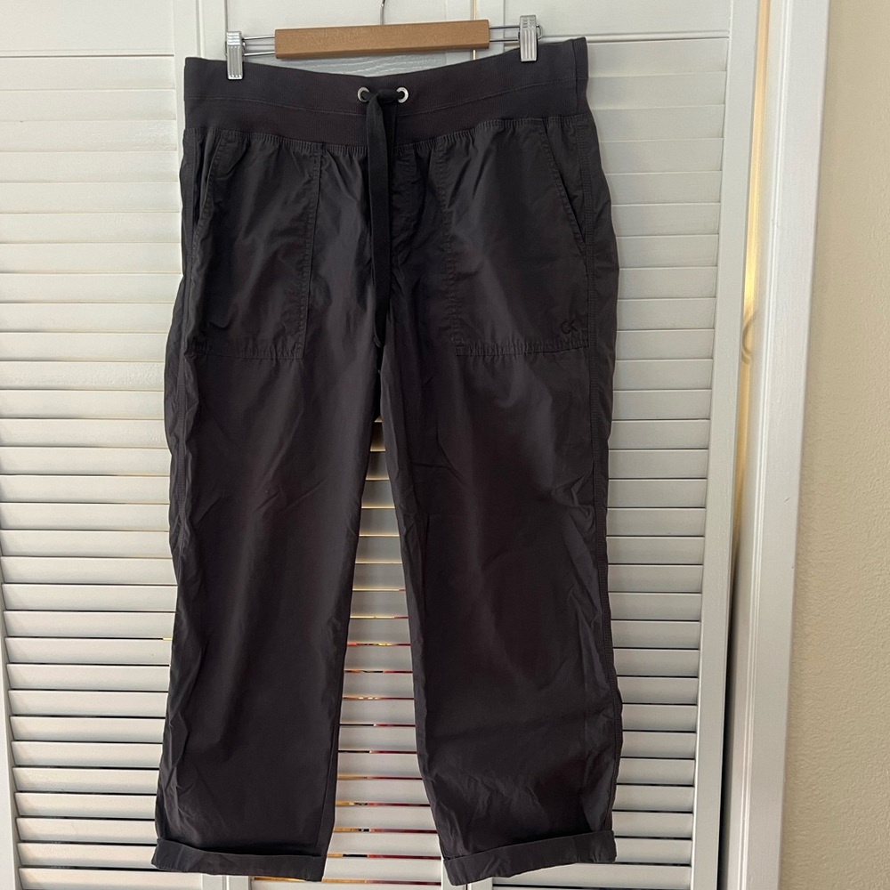 NWOT Calvin Klein performance wear pants.